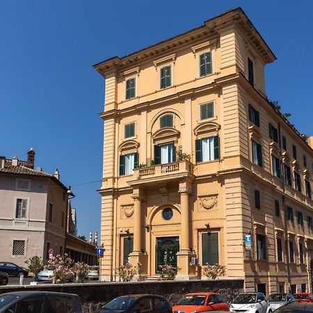 Mini Appartamento Colosseo Рим Екстериор снимка