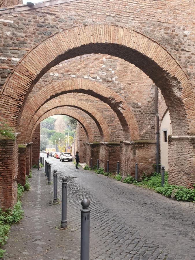 Mini Appartamento Colosseo Рим Екстериор снимка