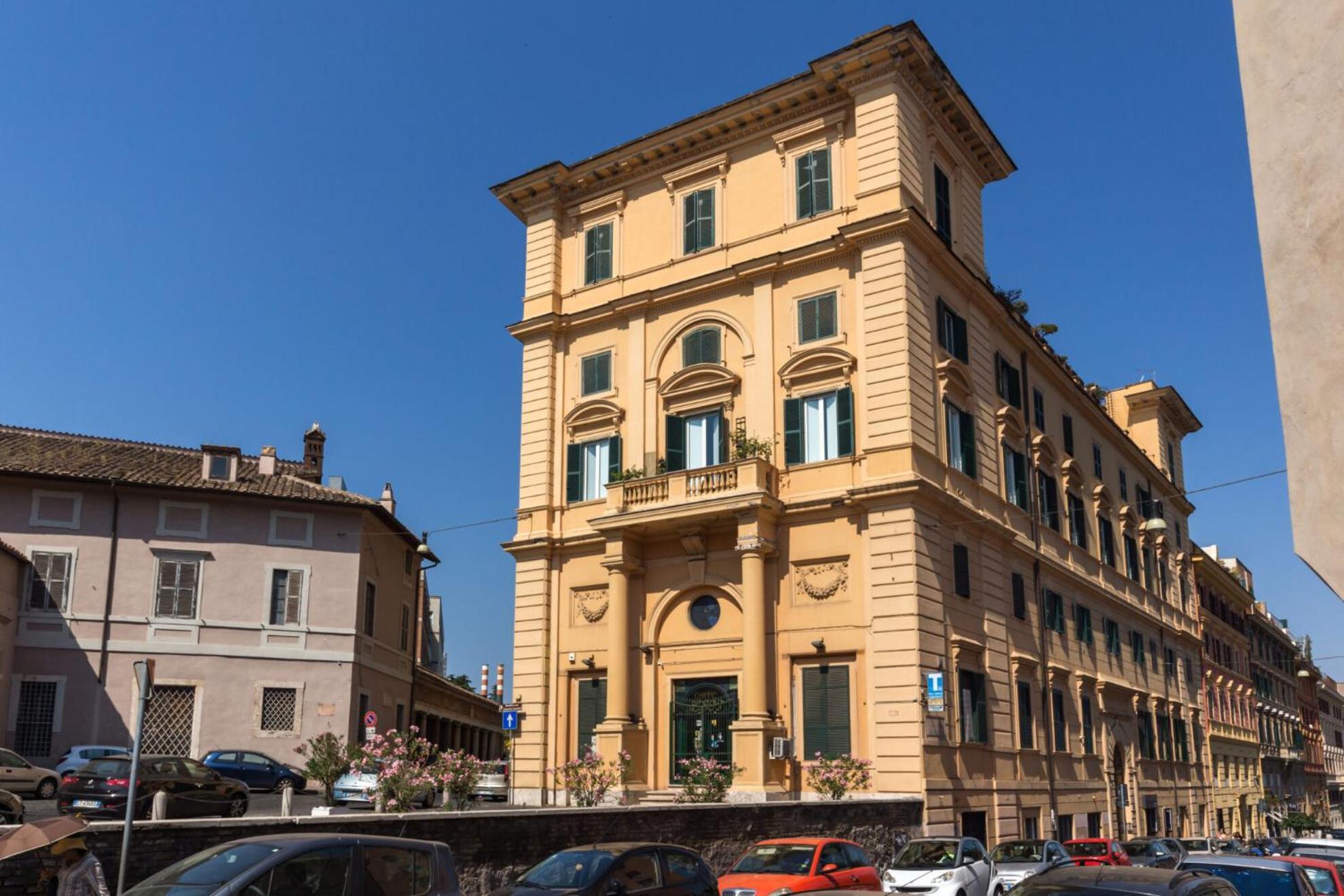 Mini Appartamento Colosseo Рим Екстериор снимка